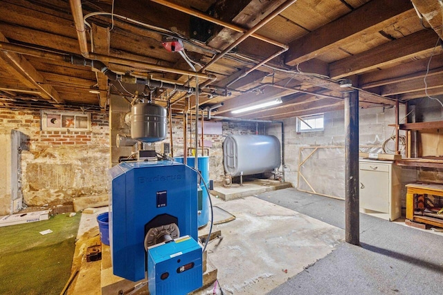 1 Fall St, Biddeford, ME 04005 - basement featuring heating fuel and a heating unit