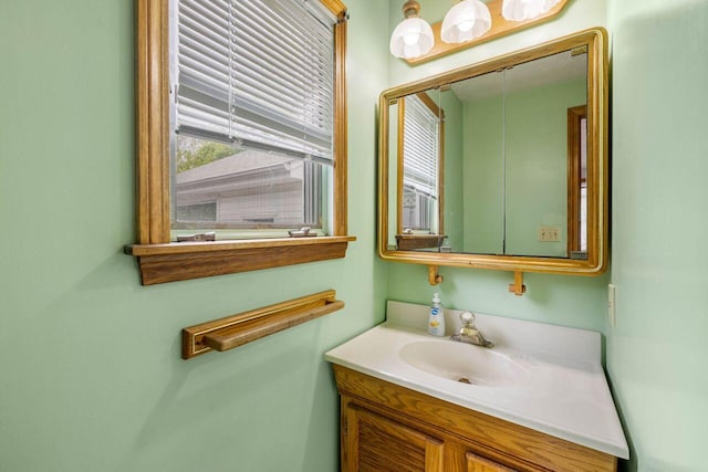 1 Fall St, Biddeford, ME 04005 - bathroom featuring vanity
