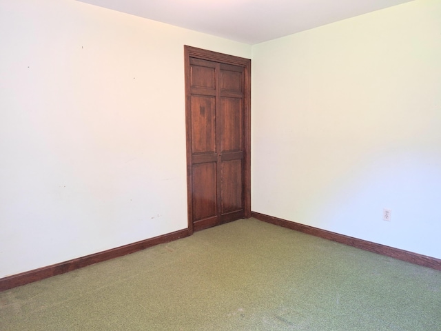 2 Gunstock Rd, Scarborough, ME 04074 - unfurnished room with light carpet and baseboards