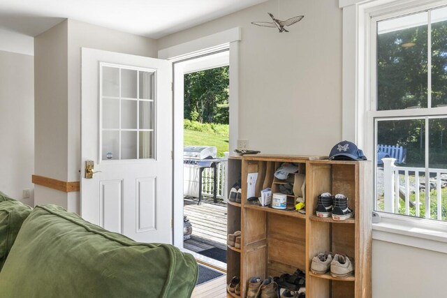 41 Hendricks Hill Rd, Southport, ME 04576