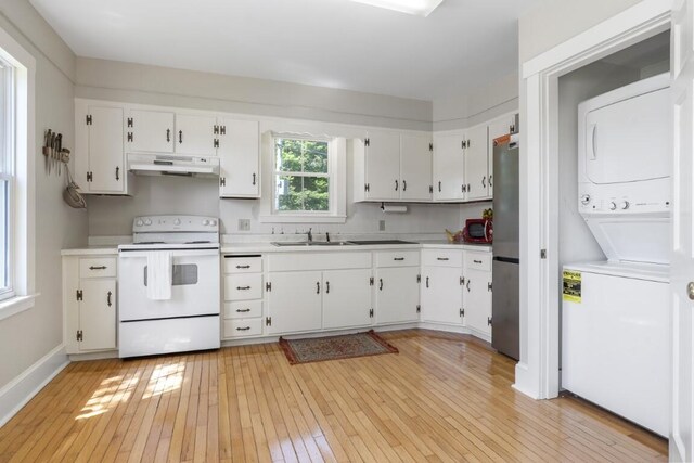 41 Hendricks Hill Rd, Southport, ME 04576