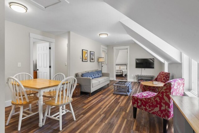 41 Hendricks Hill Rd, Southport, ME 04576