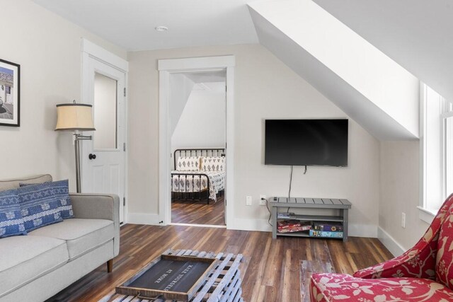 41 Hendricks Hill Rd, Southport, ME 04576