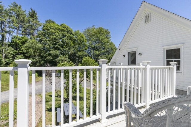 41 Hendricks Hill Rd, Southport, ME 04576
