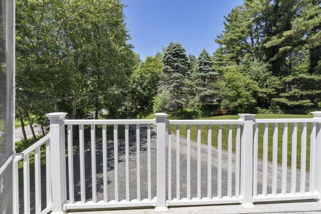 41 Hendricks Hill Rd, Southport, ME 04576