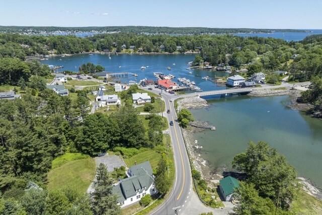 41 Hendricks Hill Rd, Southport, ME 04576
