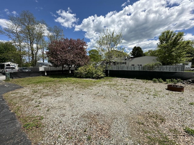 52 Rideout Ave, Lewiston, ME 04240 - view of yard