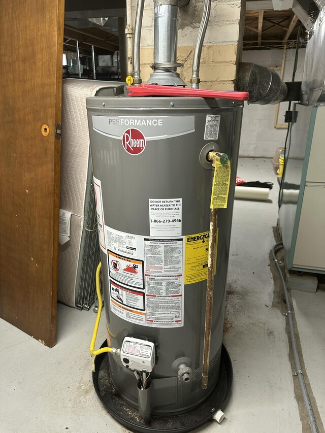 52 Rideout Ave, Lewiston, ME 04240 - utility room with water heater