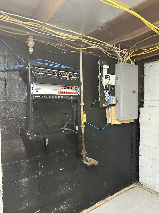 52 Rideout Ave, Lewiston, ME 04240 - utilities featuring electric panel
