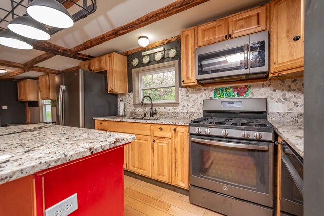 31 Corinth Rd, Garland, ME 04939