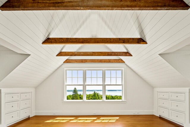 286 Atlantic Hwy, Northport, ME 04849 - bonus room featuring vaulted ceiling, wood finished floors, and baseboards