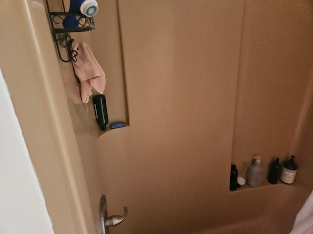 262 Golf Course Rd, Newport, ME 04953 - bathroom view