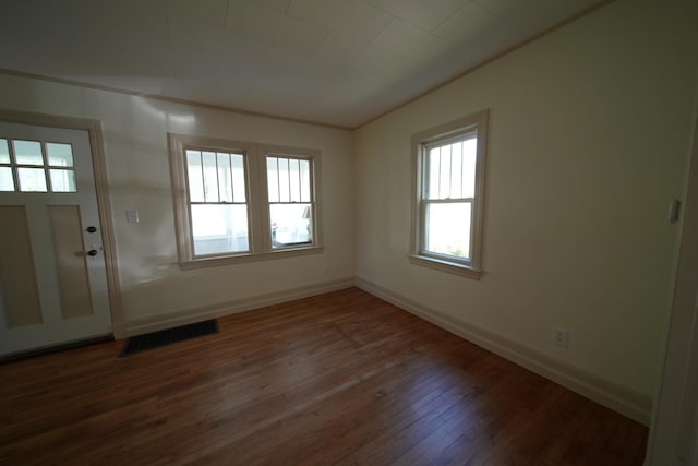6 Pleasant Ct, Houlton, ME 04730 - entrance foyer with wood-type flooring and baseboards