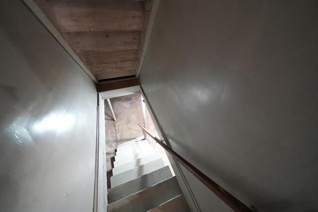 6 Pleasant Ct, Houlton, ME 04730 - view of staircase