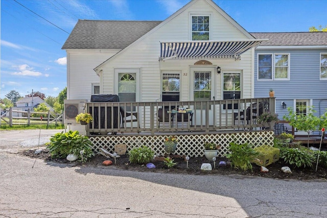 52 11th St, Old Orchard Beach, ME 04064