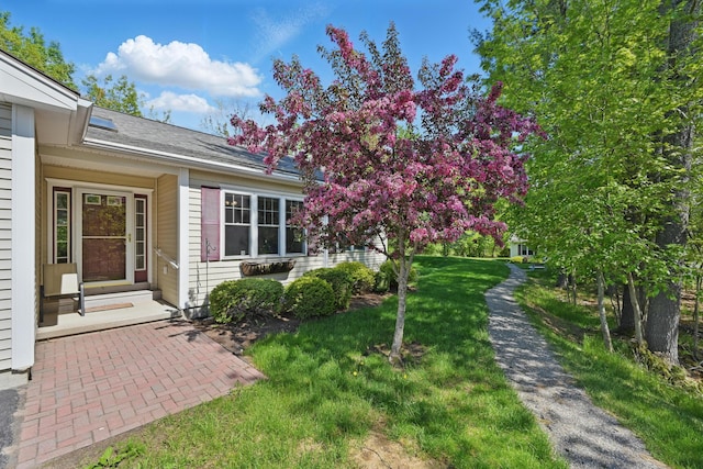 40 Camden Ct Unit 40, Bangor, ME 04401 - view of grassy yard