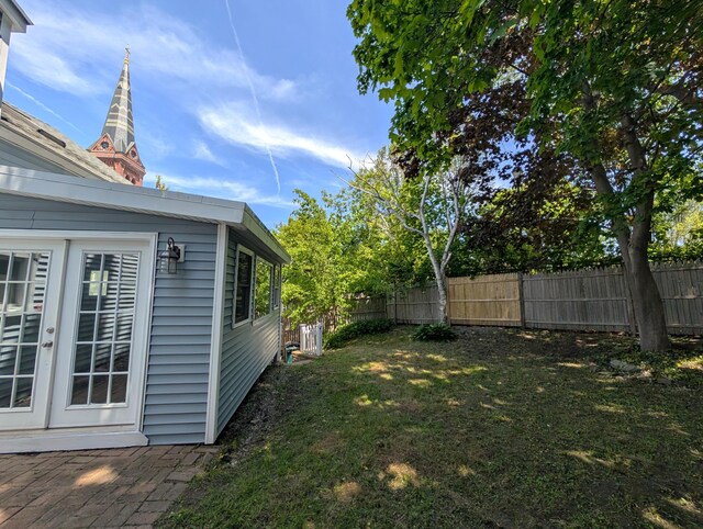 195 Elm St, Biddeford, ME 04005 - view of yard