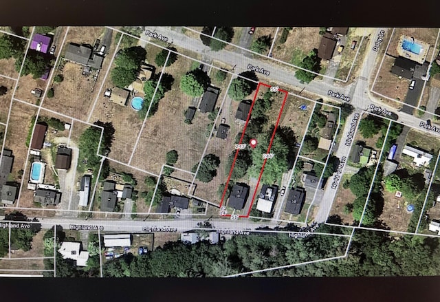 30 Highland Ave, Dixfield, ME 04224 - aerial map of property and surrounding area with property parcel outlined