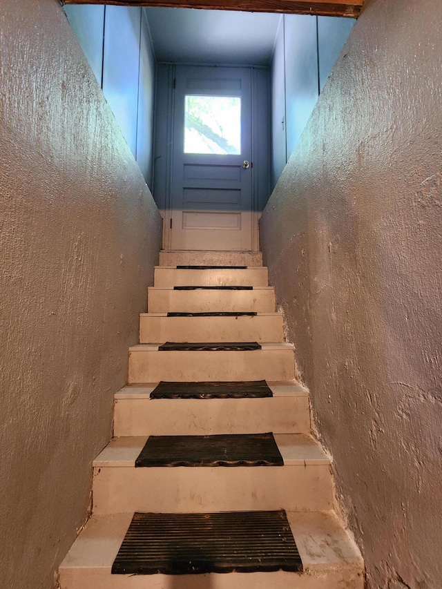 51 Francis St, Waterville, ME 04901 - stairs featuring a textured wall