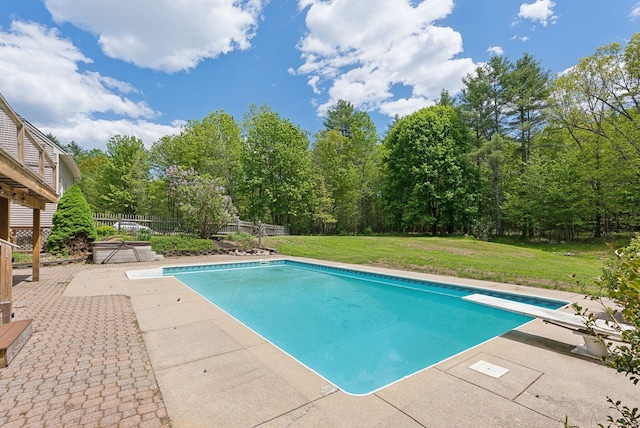 198 Range Rd, Cumberland, ME 04021 - outdoor pool with a patio area and a diving board