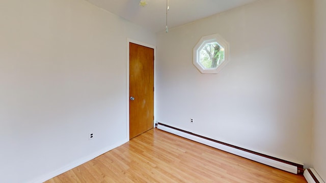 3 Grove St, Howland, ME 04448
