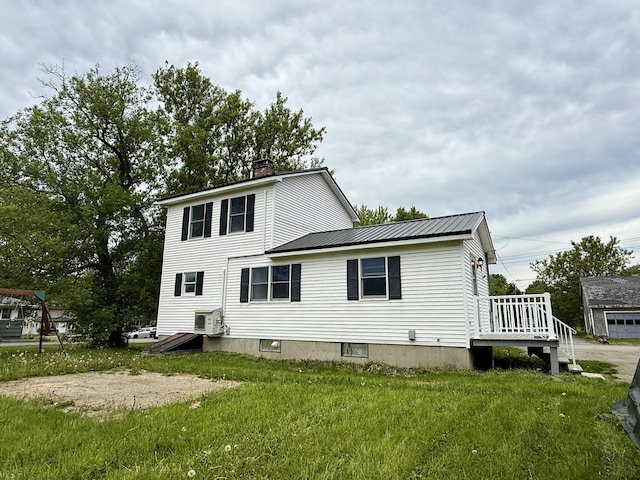 3 Grove St, Howland, ME 04448