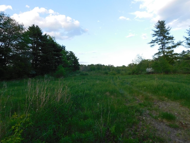 47 Highland Ave, Bradley, ME 04411