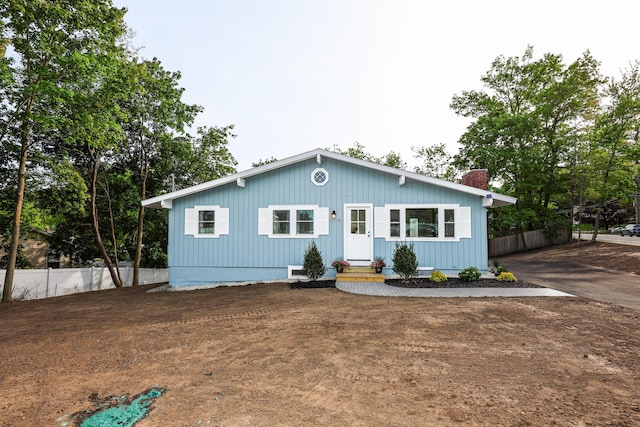 1 Knowlton Rd, Nashua, NH 03063 - view of front of property featuring a chimney