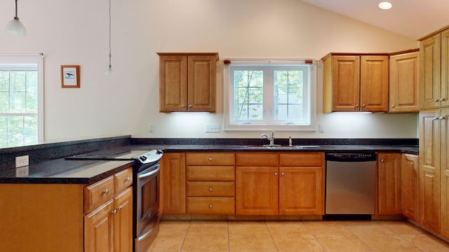 40 Acorn Ridge Rd, Freeport, ME 04032 - kitchen with stainless steel appliances, a sink, a peninsula, high vaulted ceiling, and light tile patterned floors