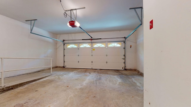 40 Acorn Ridge Rd, Freeport, ME 04032 - garage featuring a garage door opener