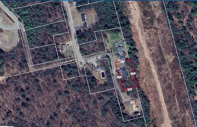 76 Parkview Ave, Livermore Falls, ME 04254 - map of property location with property boundaries highlighted
