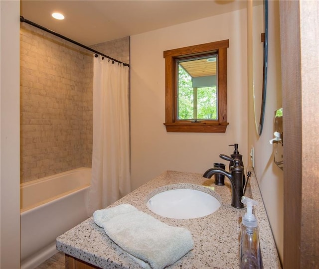 81 Bryers Cir, Boothbay, ME 04537 - full bath featuring vanity, shower / bathtub combination with curtain, and recessed lighting
