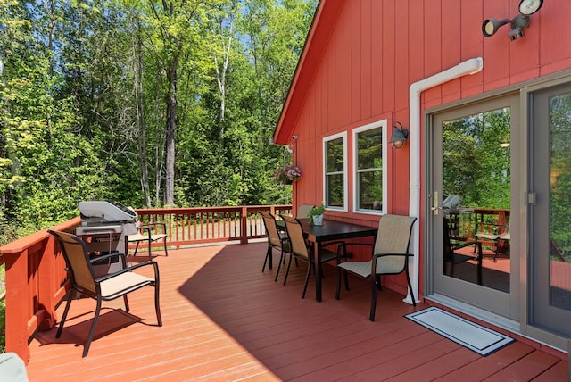 80 Hart St, Newport, ME 04953 - deck with outdoor dining space