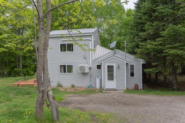 558 Temple Rd, Wilton, ME 04294
