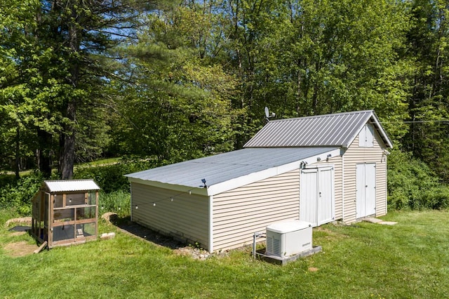 1007 Old Stage Rd, Woolwich, ME 04579 - view of poultry coop with a lawn