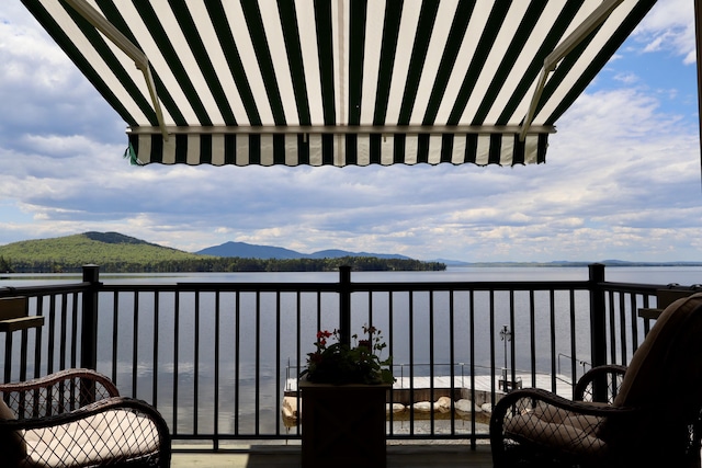 500 Black Point Rd, Beaver Cove, ME 04441 - balcony featuring a water and mountain view