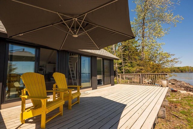 459 Main Rd, Islesboro, ME 04848 - deck with a water view
