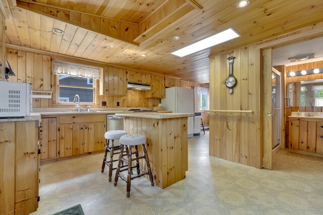 67-68 Spencer Ln, Lebanon, ME 04027