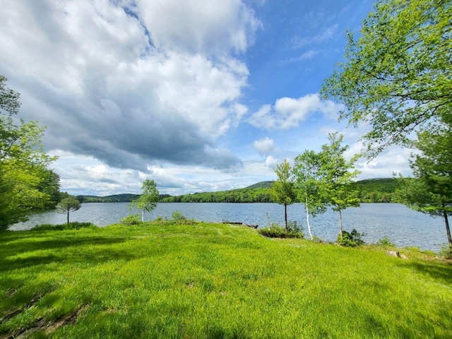 16 Mellen Ln, Wilton, ME 04294 - water view