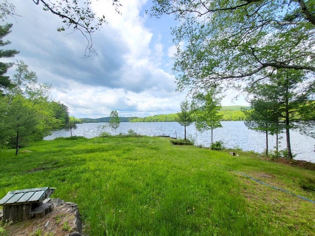 16 Mellen Ln, Wilton, ME 04294 - water view