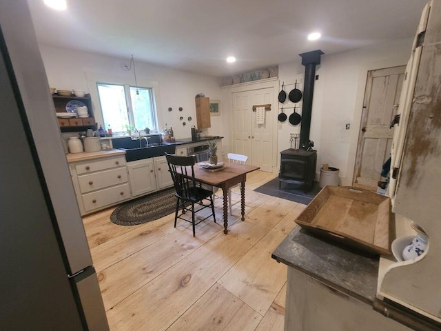 33 High St, Freedom, ME 04941