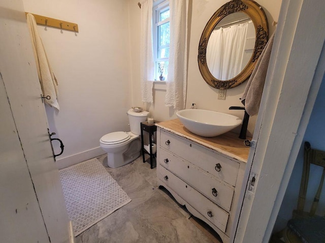 33 High St, Freedom, ME 04941