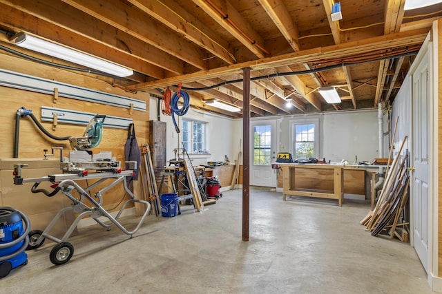 14 Merriconeag Ln, Harpswell, ME 04079 - basement featuring a workshop area