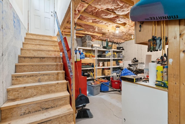 26 Serenity Ln, Topsham, ME 04086 - unfinished below grade area featuring stairs