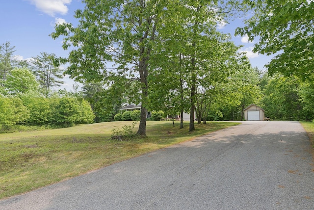 26 Serenity Ln, Topsham, ME 04086 - view of asphalt driveway