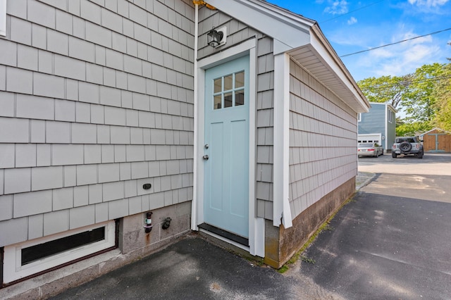 27 Seaside Ave, Saco, ME 04072 - entrance to property