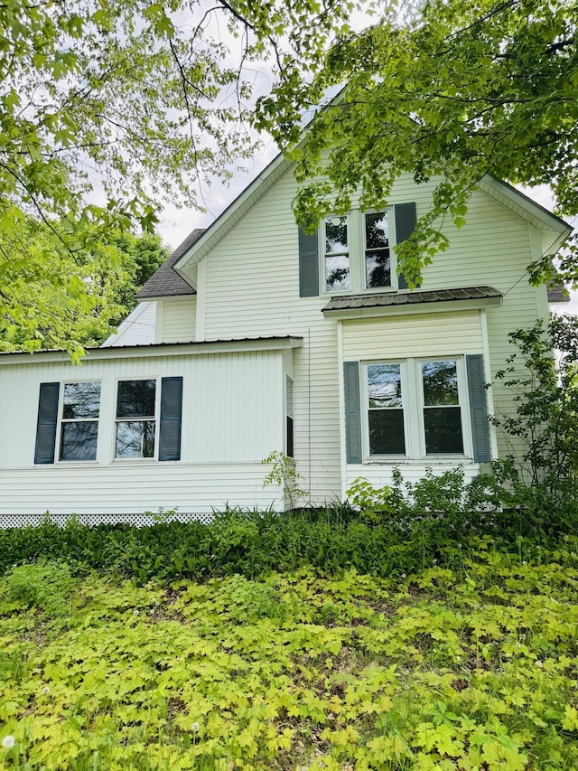 156 Railroad St, Clinton, ME 04927 - view of property exterior