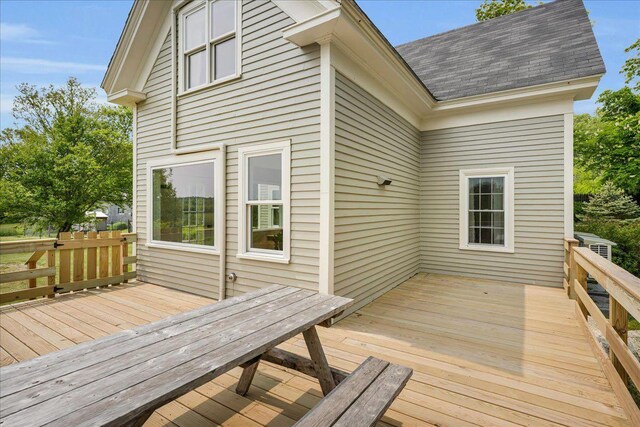 276 N Sedgwick Rd, Sedgwick, ME 04676 - view of deck