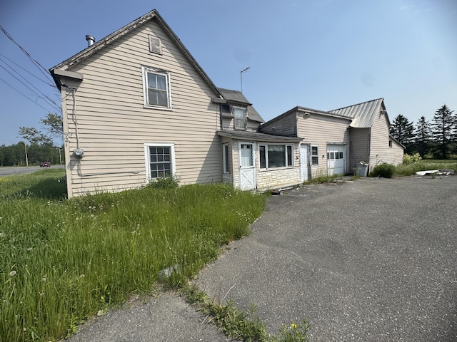 921 Van Buren Rd, Caribou, ME 04736 - photo 1