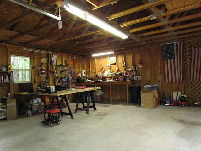 155 Crystal Cv, Waldoboro, ME 04572 - garage featuring a workshop area